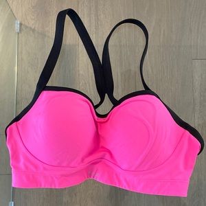 Victoria's Secret VSX Angel Sports Bra